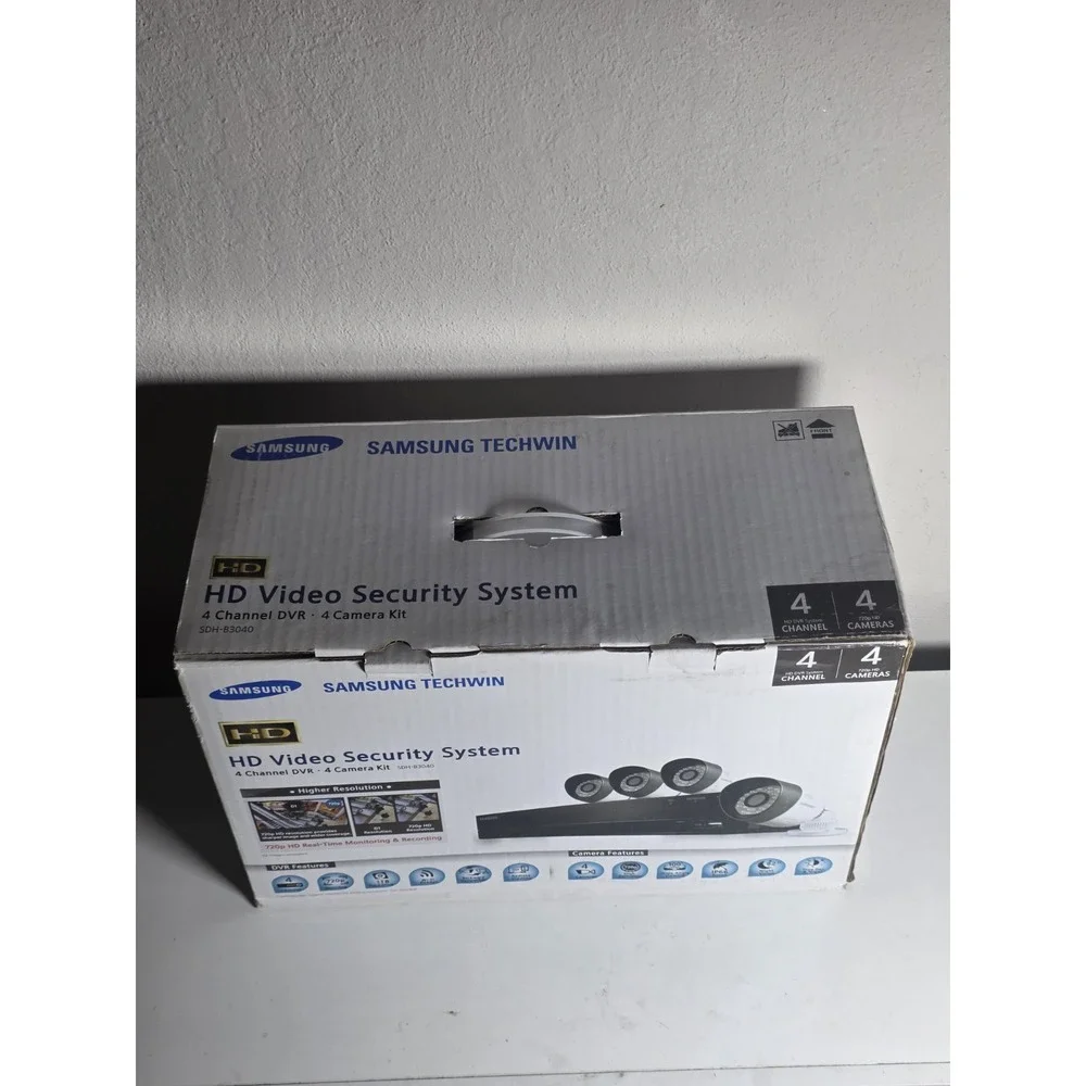 Samsung HD Video Security System SDH-B3040 4-Channel DVR Kit